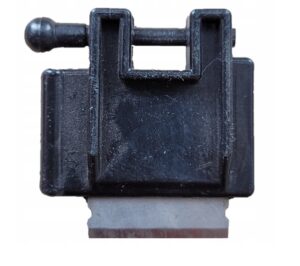 Blade set for holders of adhesive weights on wheels