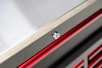 411 DELIGE TOOLKIT IN TECHSERIES GEREEDSCHAPSWAGEN DIAMOND BLACK/ ROOD MET 13 LADEN